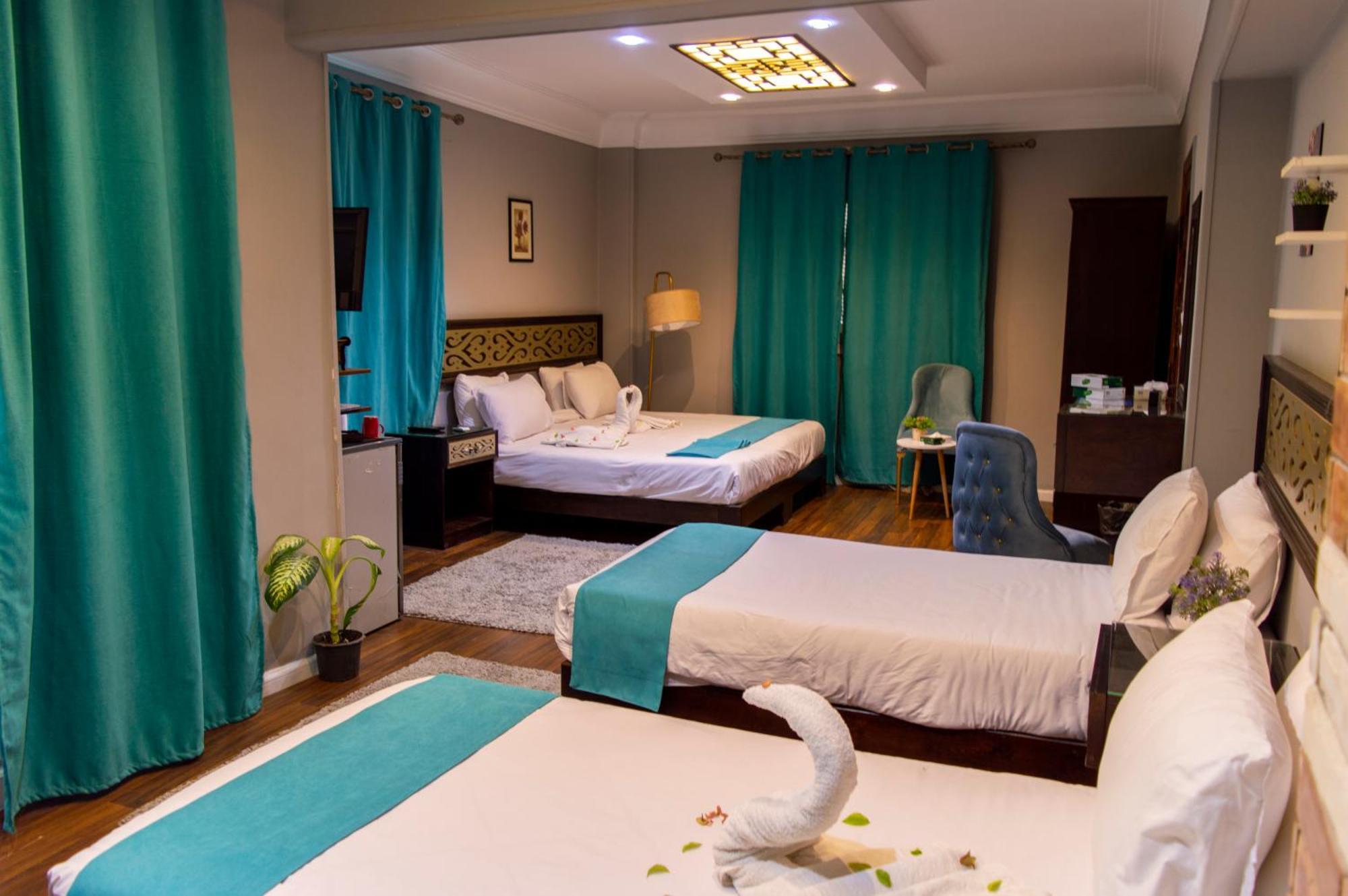 The Pyramids Gate Inn Kafrat al Jabal Exterior photo