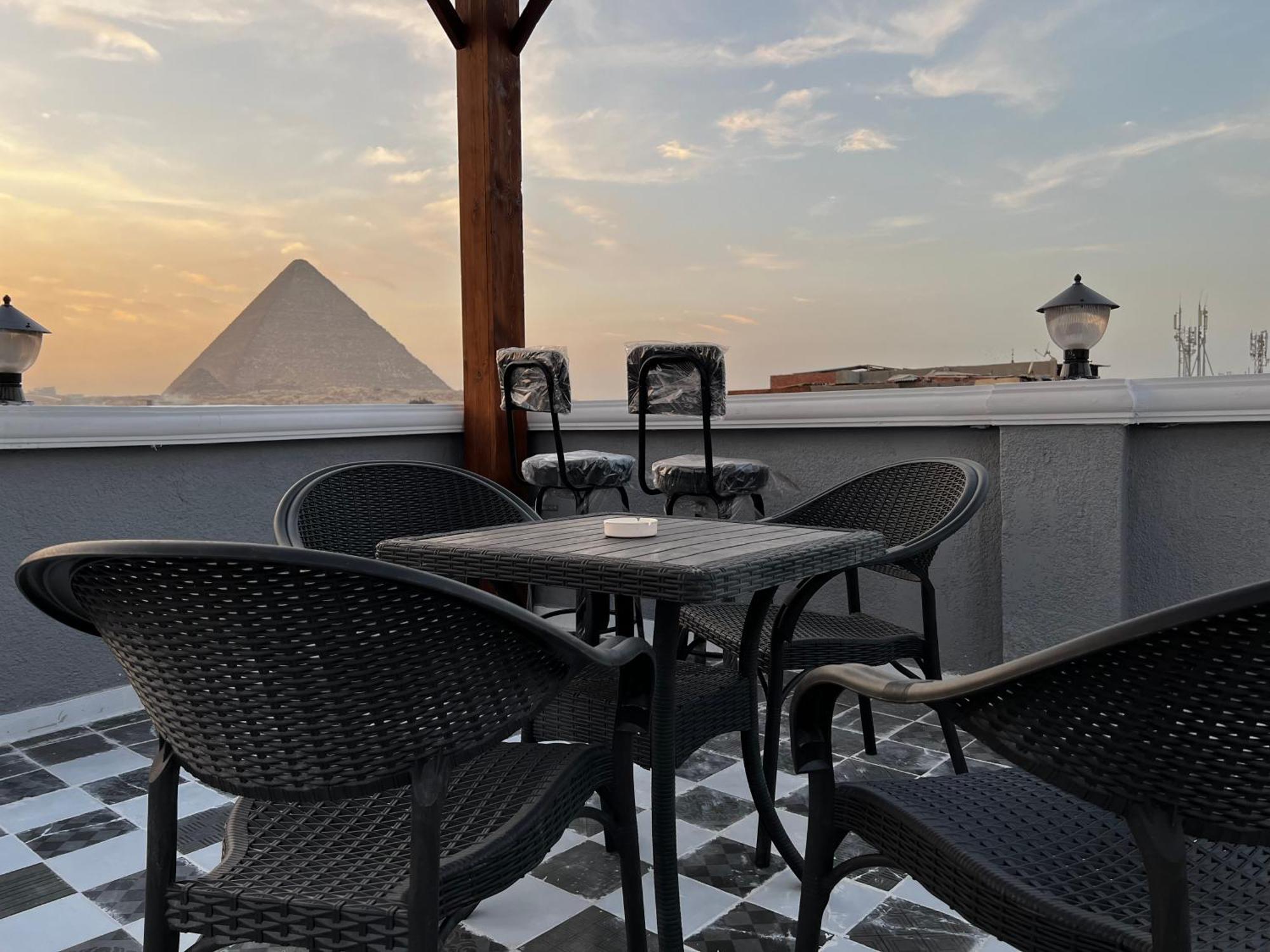 The Pyramids Gate Inn Kafrat al Jabal Exterior photo