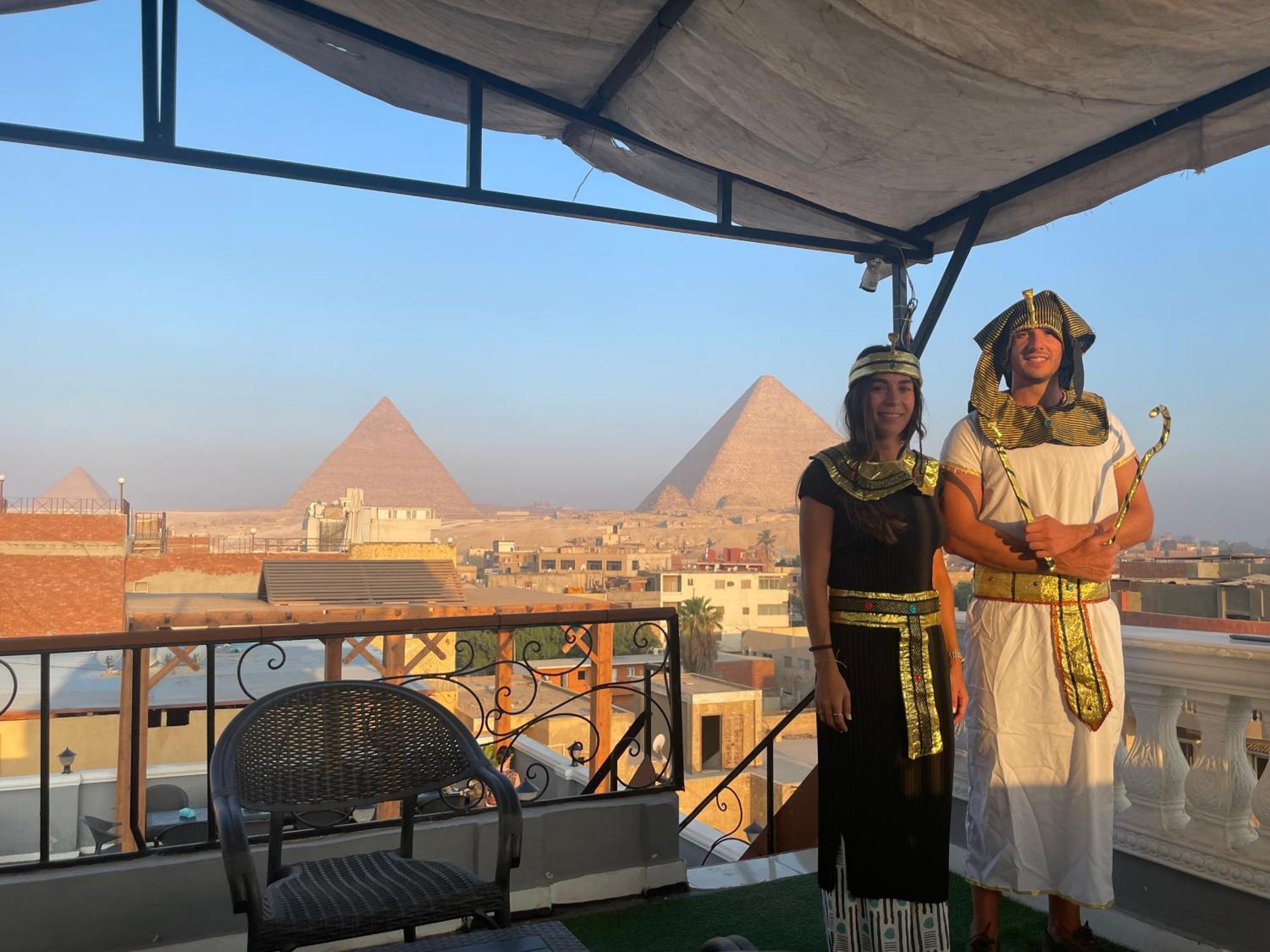 The Pyramids Gate Inn Kafrat al Jabal Exterior photo